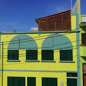 Residencial Chez Flor Apartment