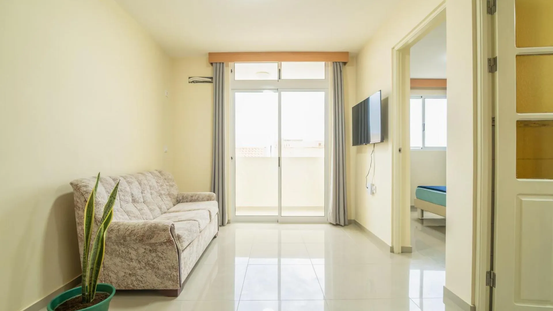 Residencial Liviamilena Santa Maria Apartamento