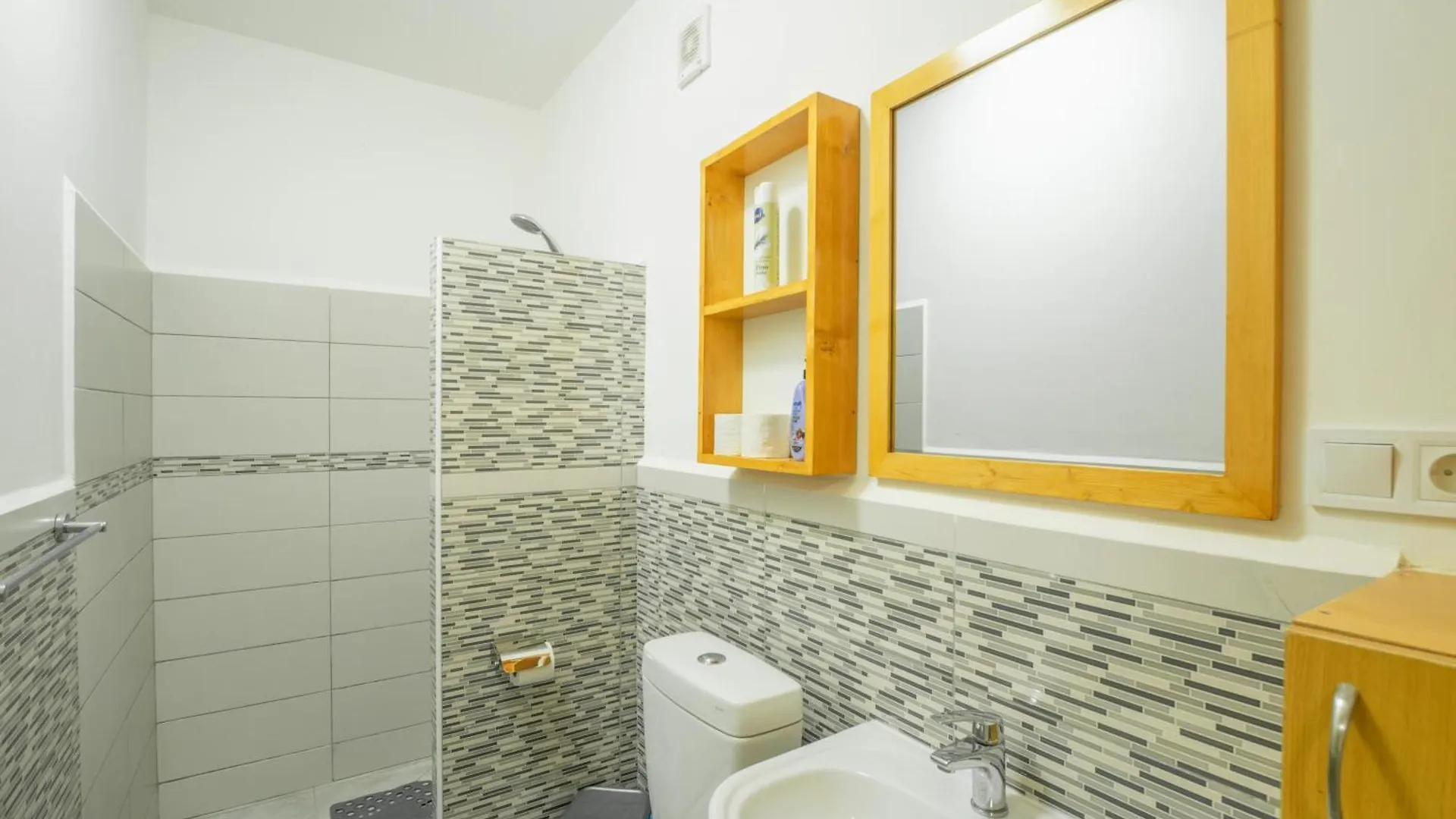 Residencial Liviamilena Santa Maria Apartamento