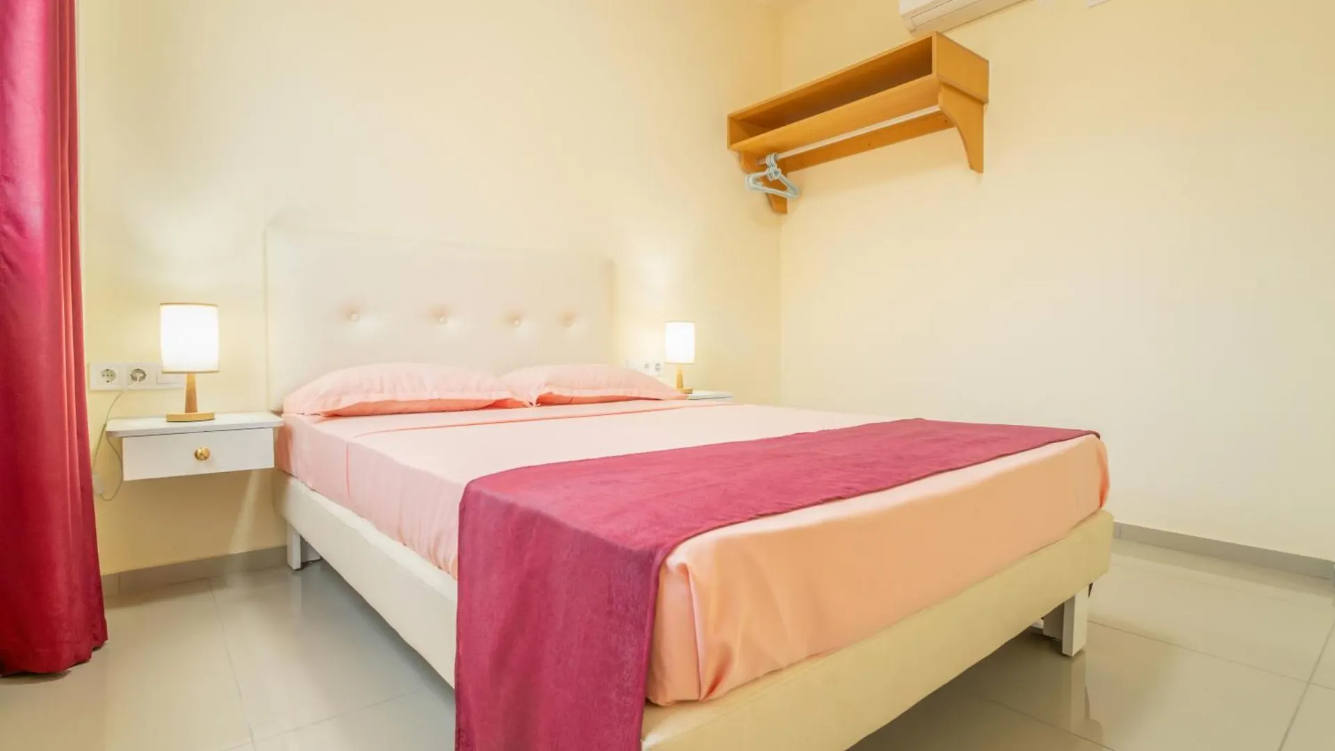 Apartmán Residencial Liviamilena Santa Maria 0*,